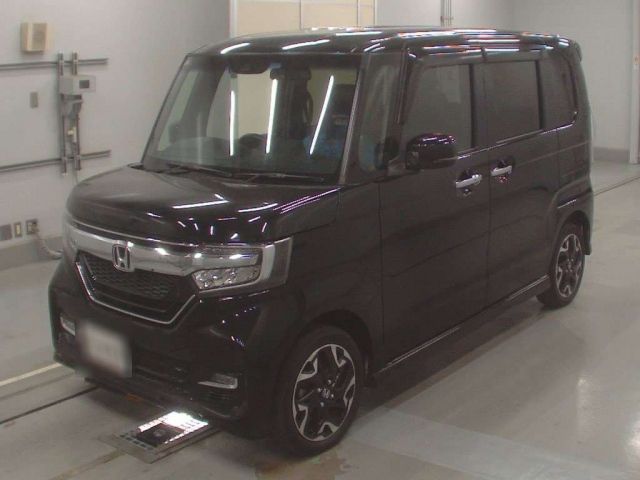 399 Honda N box JF4 2018 г. (CAA Tokyo)